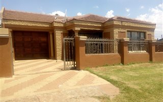 3 Bedroom House in Sebokeng Zone 13