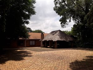 Commercial space in Baileys Muckleneuk