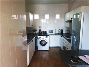 2 Bed Apartment in Vaalpark