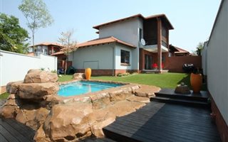 3 Bedroom Duplex in Sonneglans