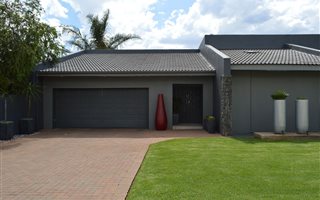 3 Bedroom Townhouse in Wilkoppies