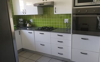 3 Bedroom House in Rondebosch East