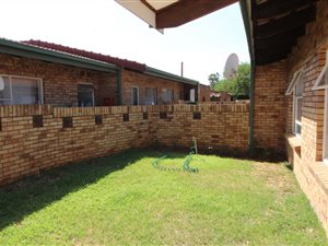 2 Bed Townhouse in Kanoniers Park