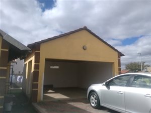3 Bed House in Commercia