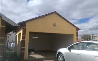 3 Bedroom House in Commercia
