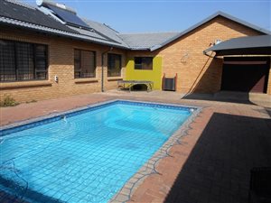 3 Bed House in Mackenzie Park