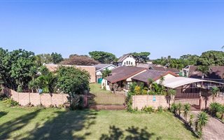 3 Bedroom House in Meerensee