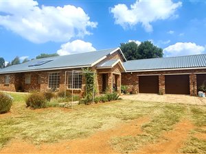 1.1 ha Farm in Seekoeiwater AH