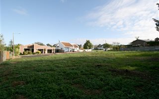 797 m² Land available in Porterville