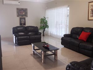 4 Bedroom House in Arboretum