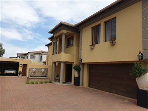 4 Bed House in Zambezi Country Estate