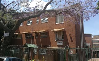 4 Bedroom Apartment in Muckleneuk