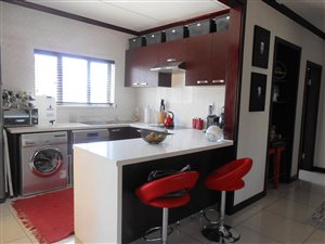 2 Bed Apartment in Summerset