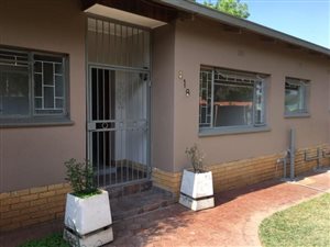 4 Bedroom House in Tileba