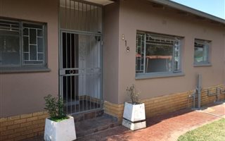 4 Bedroom House in Tileba