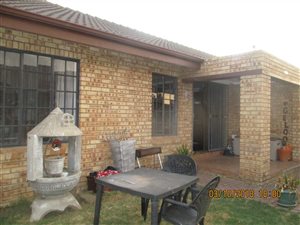 2 Bed Townhouse in Riversdale