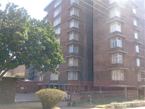 2 Bed Apartment in Sunnyside