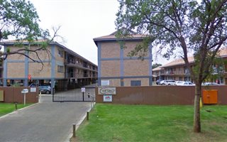 2 Bedroom Apartment in Bult West