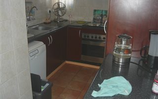 2 Bedroom Apartment in Zwartkop