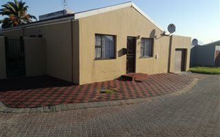 3 Bedroom House in Blue Downs