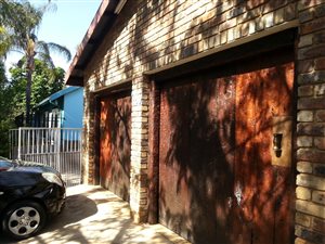 4 Bed House in Dorandia