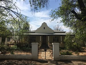 5 Bed House in Middelburg