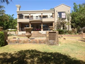 4800 m² Farm in Raslouw