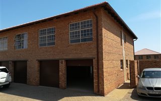 4 Bedroom Townhouse in Tijger Valley and surrounds