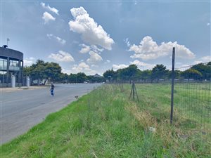 2535 m² Land available in Ormonde