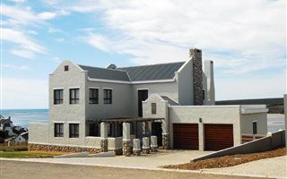 4 Bedroom Duplex in Witsand