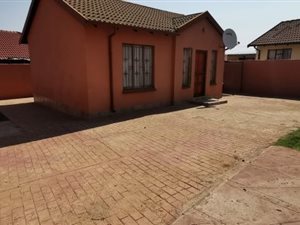 2 Bed House in Soshanguve