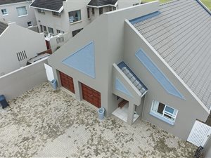 3 Bed House in Royal Alfred Marina