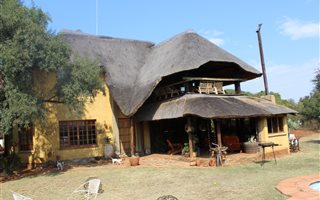 1 ha Smallholding in Leeuwfontein