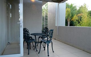 1 Bedroom Apartment in Silver Lakes Golf Estate