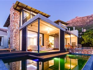 House in Hout Bay and surrounds