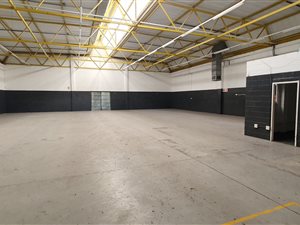 1173 m² Industrial space in Maitland