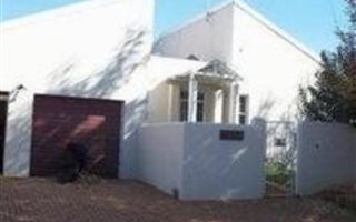 3 Bedroom House in Wilgeheuwel