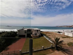3 Bed Apartment in Diaz Beach