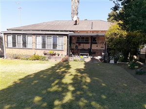 3 Bed House in Elsburg