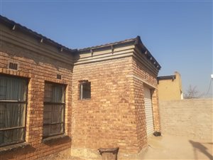 2 Bed House in Cloverdene