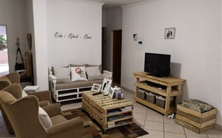 1 Bedroom Garden Cottage in Wierda Park