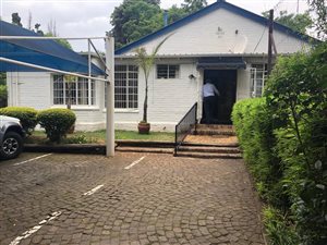 130 m² Commercial space in Norwood