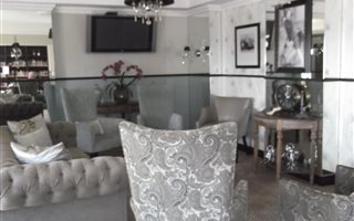 0.5 Bedroom Apartment in Homes Haven