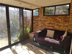 2 Bed Townhouse in Zwartkop