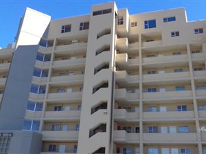 2 Bed Apartment in West Beach