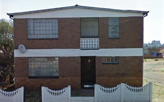 2 Bedroom Apartment in Newlands