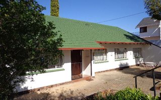 4 Bedroom House in Lukasrand