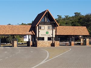 3 Bed House in Kameeldrift East