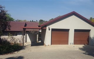 2 Bedroom Townhouse in Sundowner