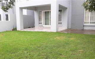 2 Bedroom Apartment in Dainfern